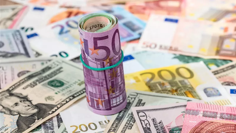 أسعار العملات العربية والأجنبية اليوم الأحد في البنوك ومحلات الصرافة