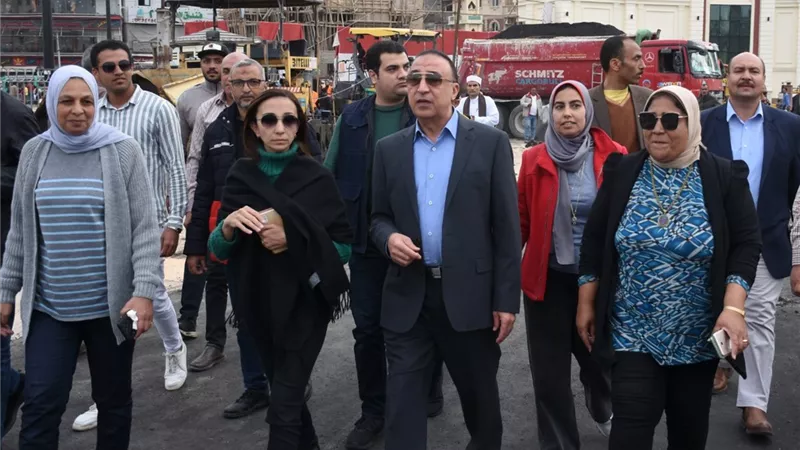 محافظ الإسكندرية يتفقد التجهيزات النهائية لمشروع تطوير محطة مصر
