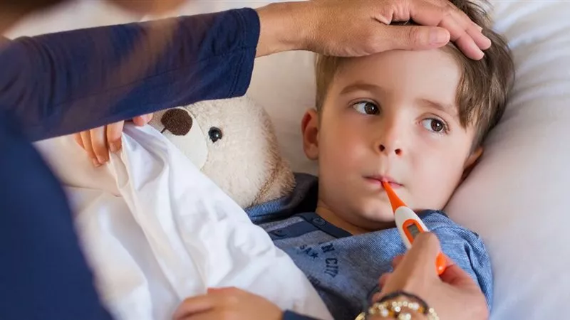 أهمها التطعيم.. خطوات بسيطة تحمين بها طفلك من الأمراض الفيروسية
