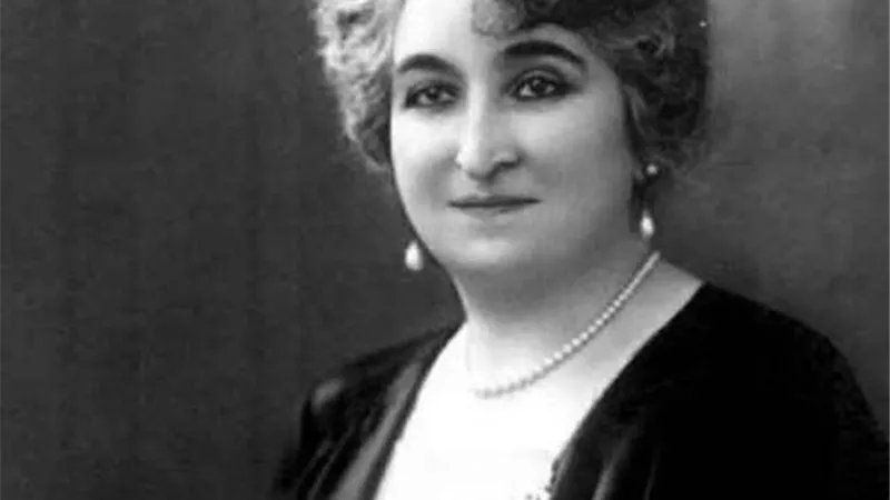 المرأة المناضلة صفية زغلول.. زوجة زعيم الأمة وأم المصريين