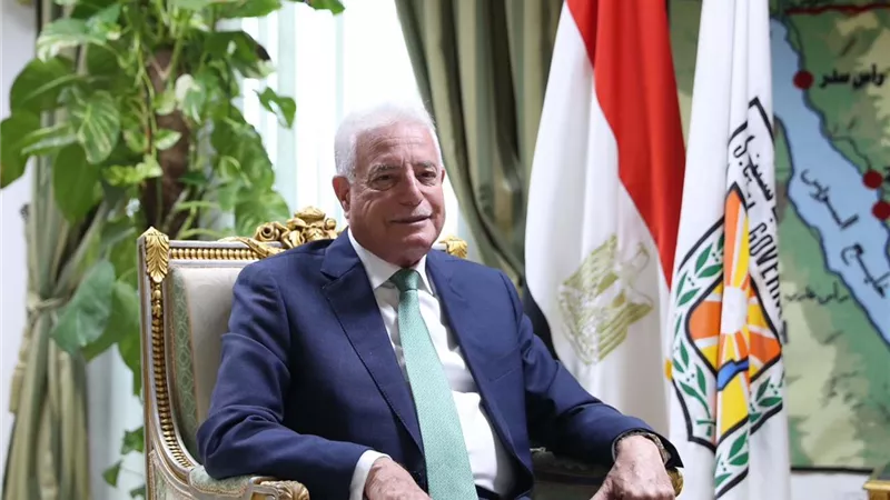 محافظ جنوب سيناء: استضافة الإمارات لمؤتمر COP28 يشكل انطلاقة قوية