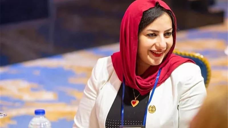 النائبة آيات الحداد.. نشاط ملحوظ في عدة ملفات برلمانية.. صور