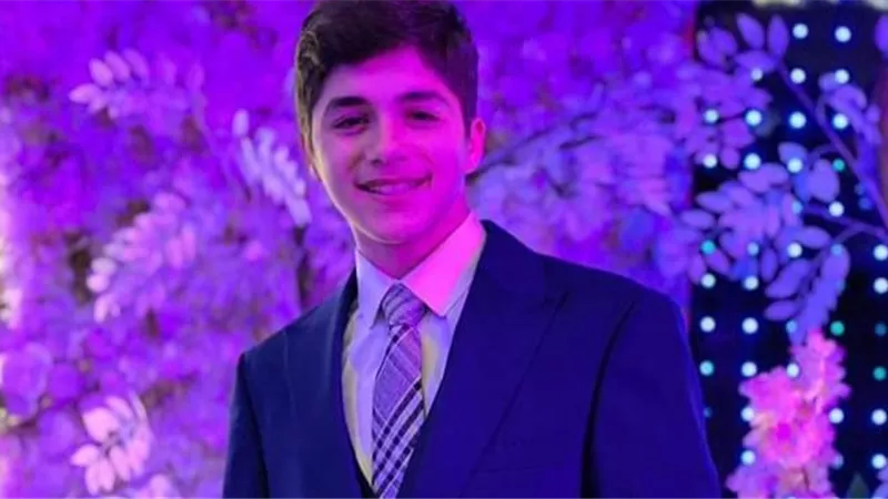 أصيب بشلل كلي.. أحمد خالد طالب مصري كاد يفقد حياته بسبب «لعبة»