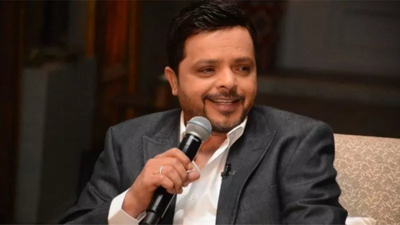 محمد هنيدي يكشف حقيقة القبض عليه في شقة دعارة