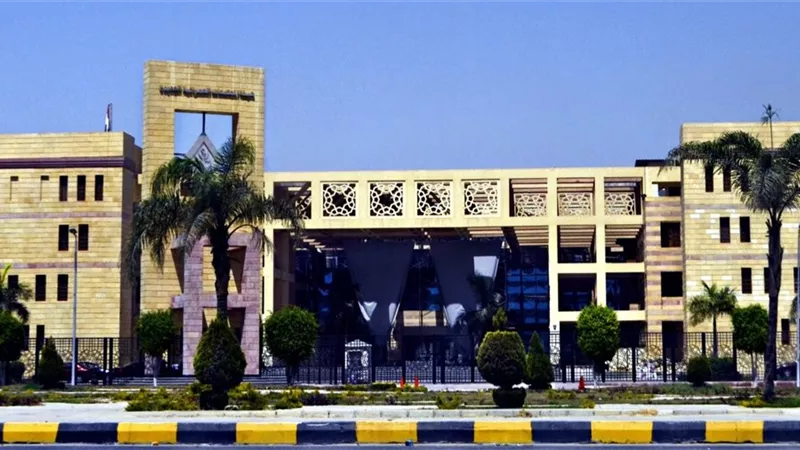 في ثلاث مدن جديدة.. وزارة الإسكان تطرح وحدات إدارية وصيدليات للبيع بالمزاد