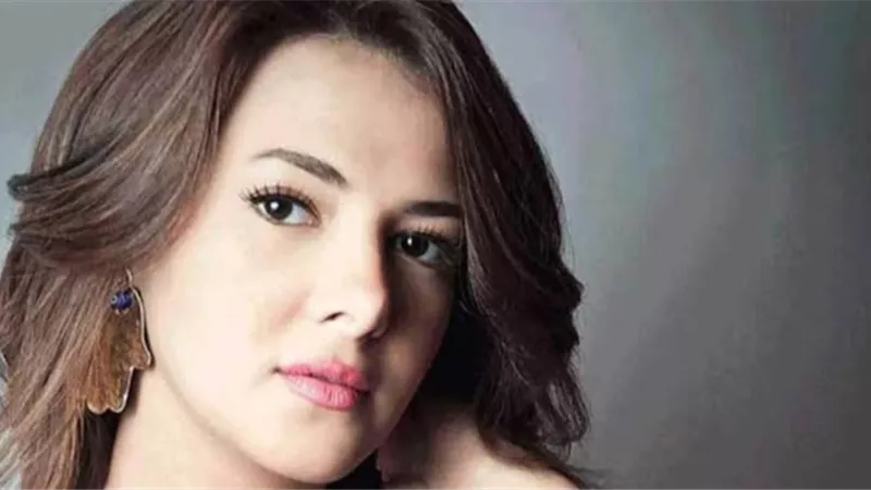 دنيا سمير غانم في صورة نادرة مع أميرة القلوب ديانا