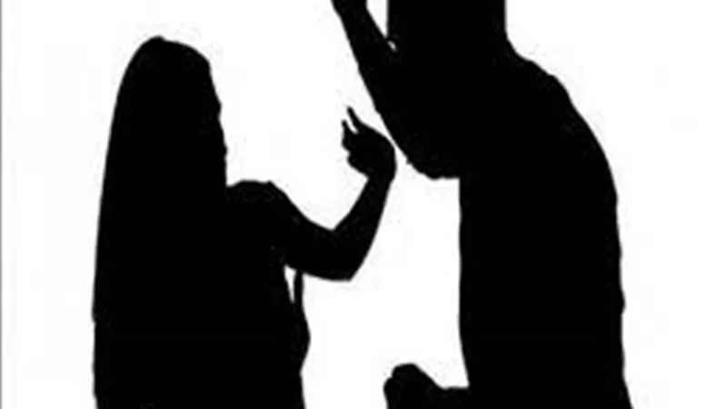 جيراني ضربوني.. الداخلية تكشف ملابسات استغاثة سيدة من شخصين