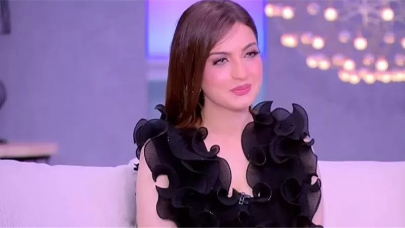 «مورد وخدودك حمرا».. أجرأ تصريحات ياسمين عز في 2022