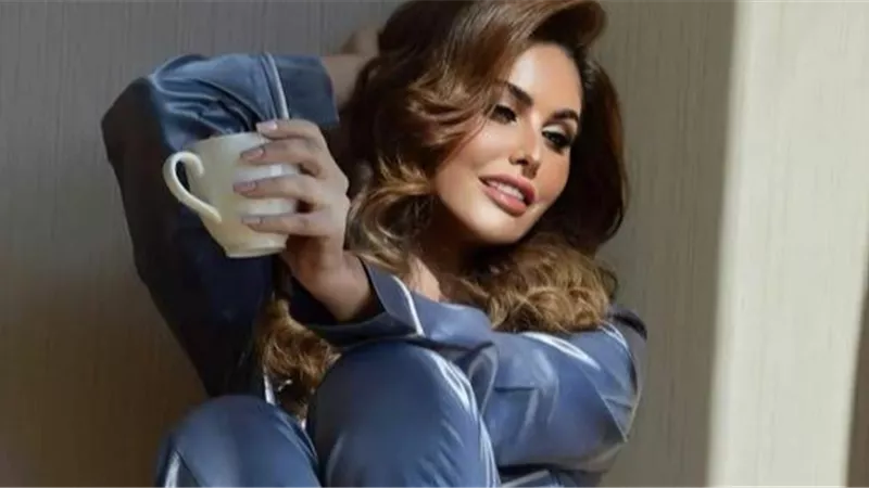 موضة البيجاما.. نجمات ظهرن في غرف النوم وداخل الدولاب| صور