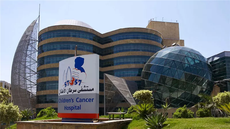 «أنقذوا مستشفى 57357» أكبر صرح لعلاج سرطان الأطفال مهدد بالإغلاق بسبب نقص التبرعات
