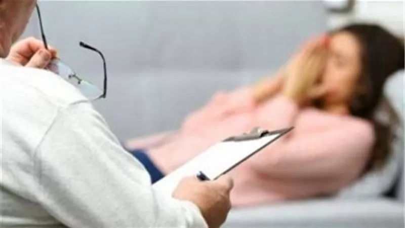 تفاصيل مثيرة في واقعة اعتداء طبيب على مريضة بعد تخديرها