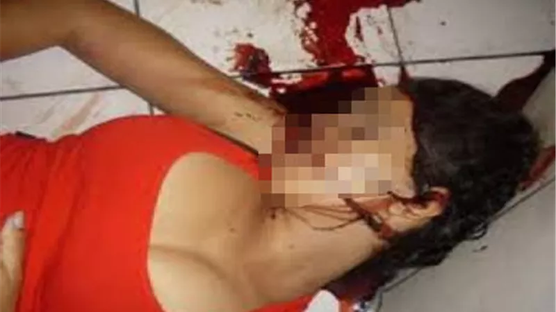 قاتل زوجته ذبحًا بالخصوص: «ارتحت منها»