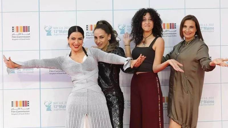 فيلم صبا مبارك «بنات عبدالرحمن» على المسرح الصغير بالأوبرا غدا