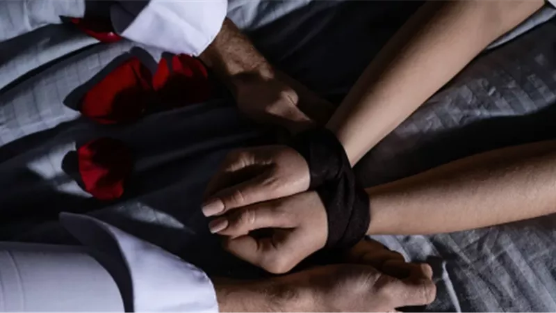 فوزية أمام المحكمة: زوجي عنيف في العلاقة الزوجية وأريد الطلاق