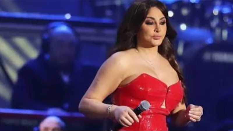سعر فستان إليسا في حفل السعودية يثير ضجة على «السوشيال ميديا»