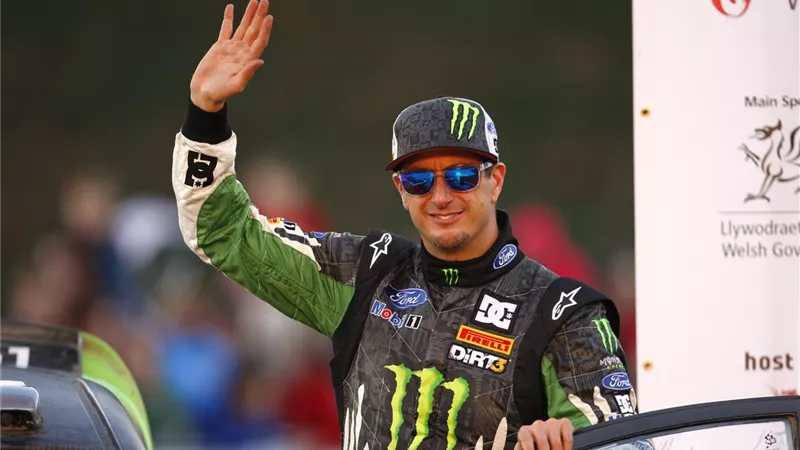 نهاية مأساوية لنجم سباقات السيارات كين بلوك Ken Block (صور)