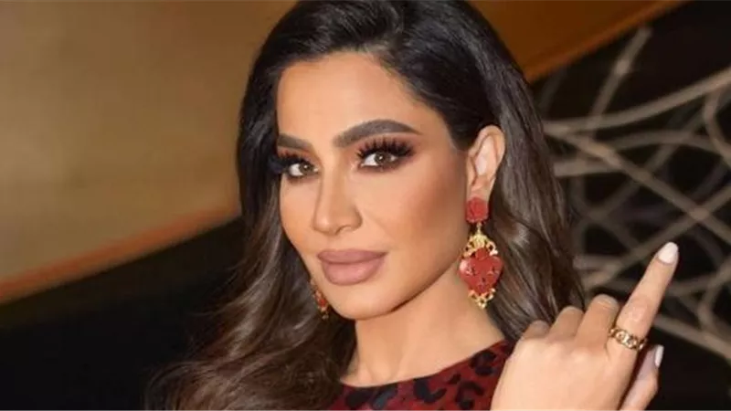 بسمة وهبة تفتح النار على شيرين: «دماغها متسلطة عليها»