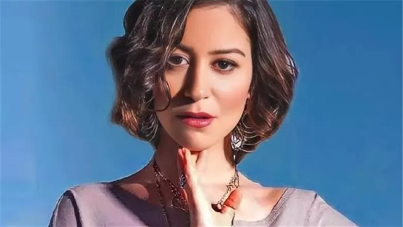 منة شلبي تغيب عن المحاكمة.. وأبوشقة يدافع عنها (فيديوجراف)