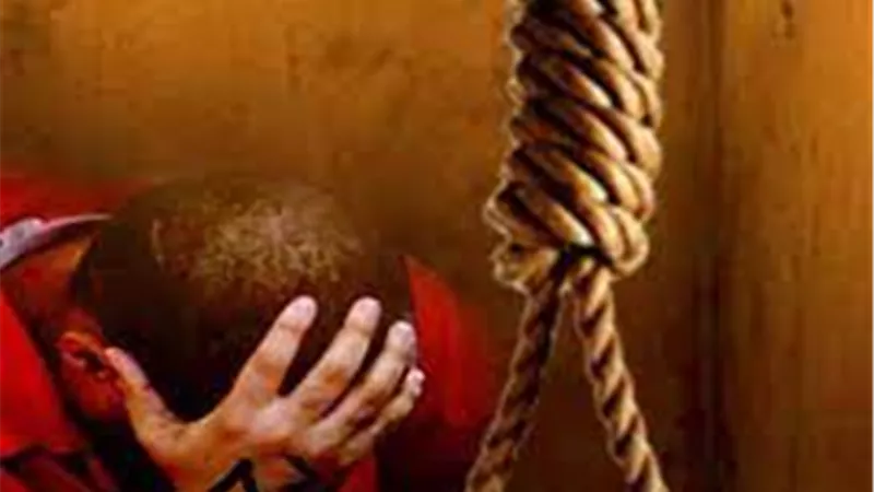 الحكم على ذئب بشري هددته فتاة بفضح علاقتهما فقتلها