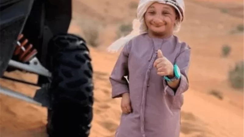 تفاصيل مؤثرة عن البلوجر السعودي الراحل عزيز الأحمد