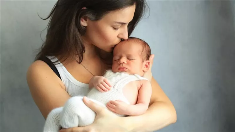 «لا تقلقي» 4 تغيرات تظهر على جسمك بعد الولادة