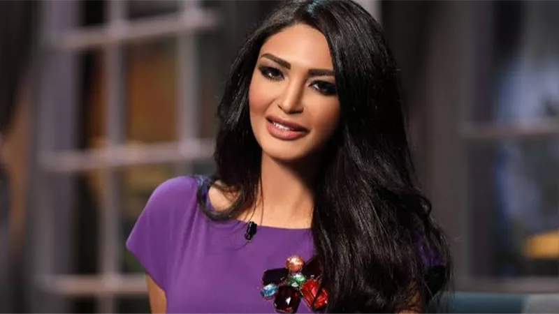 «سالي عبد السلام ليست الأولى» نجمات عانين مع مرض الثعلبة