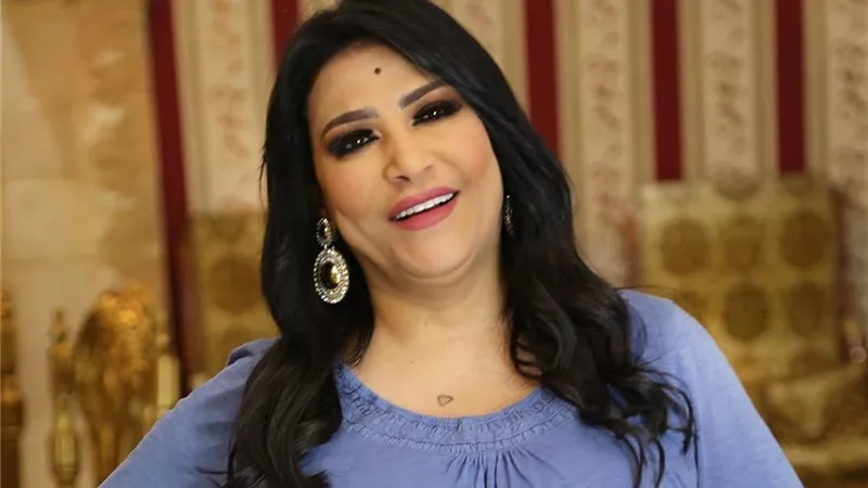 أول تعليق من بدرية طلبة بشأن السخرية منها بسبب «أميتاب باتشان»