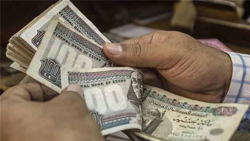 ما حكم دفع الضرائب من الفوائد البنكية؟ «الإفتاء» تجيب