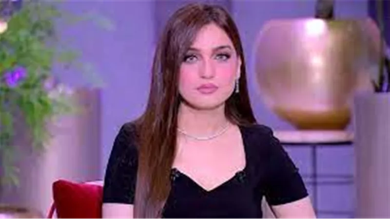 ياسمين عز توجه رسالة غريبة على الهواء لـ«أصحاب المطاعم»