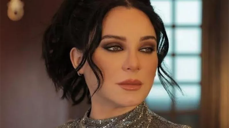لفتة إنسانية من سلاف فواخرجي لمتضرري الزلزال في سوريا