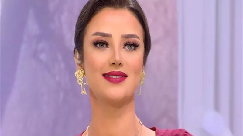 هل وفقت رضوى الشربيني في اختيار هذه الإطلالة؟