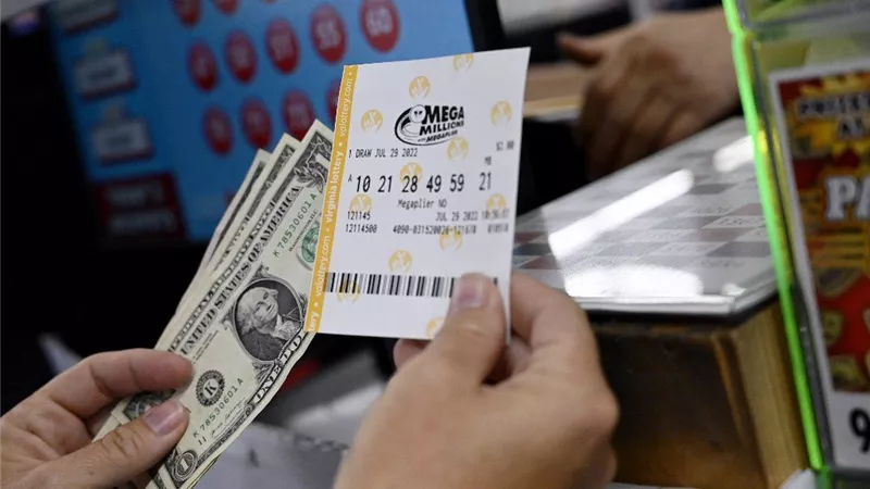 أمريكية تربح 100 ألف دولار بسبب رؤية في المنام