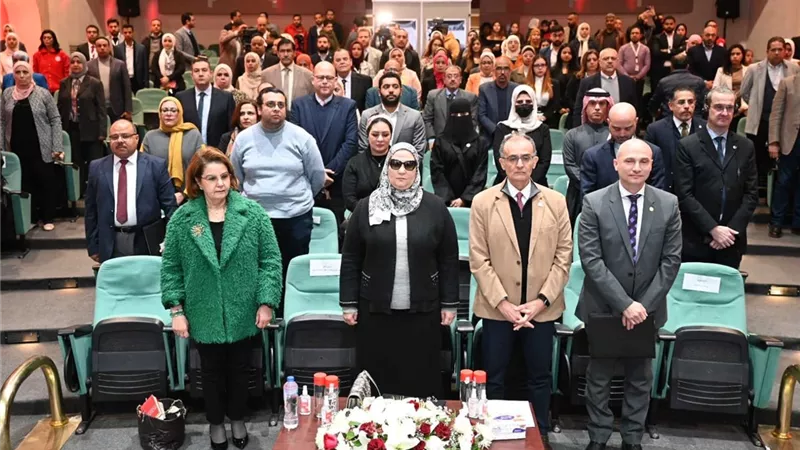 نيفين القباج: الهلال الأحمر المصري سيظل في خدمة الإنسانية
