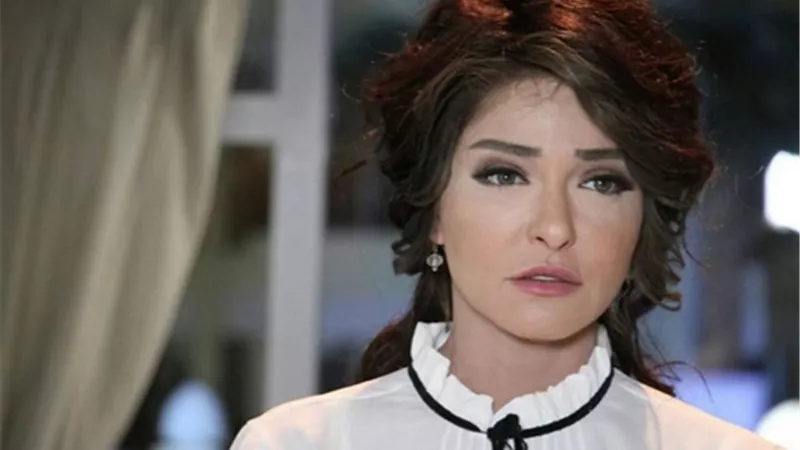 أشرف زكي يكشف حقيقة «هروبه» من أزمة علا غانم الأخيرة