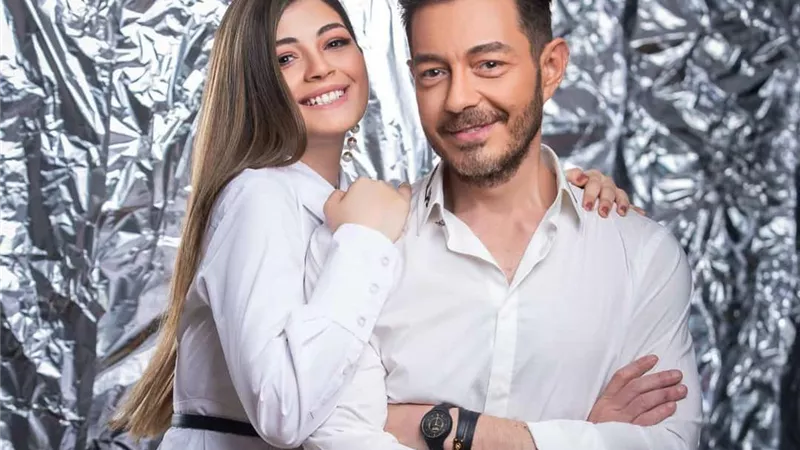 ليلى أحمد زاهر تكشف موقف والدها المفاجئ من عملها مع غادة عبد الرازق
