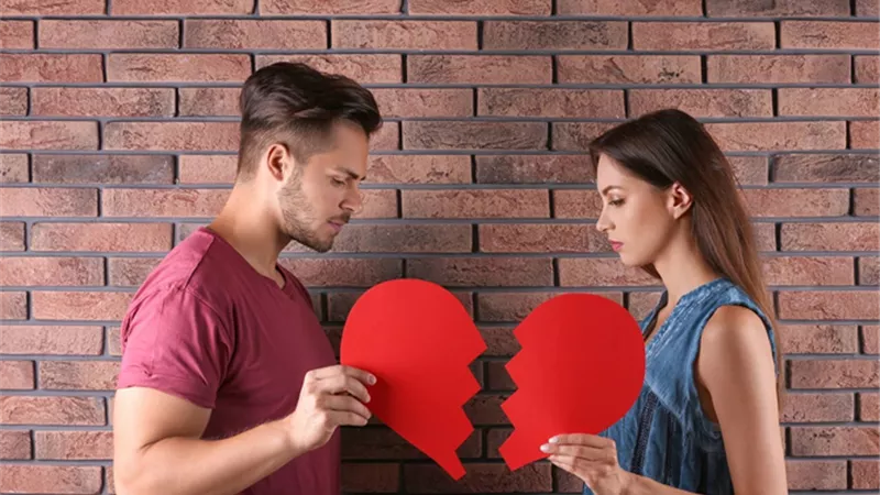 تجنبي 6 تأثيرات مؤلمة بعد الانفصال عن الشريك