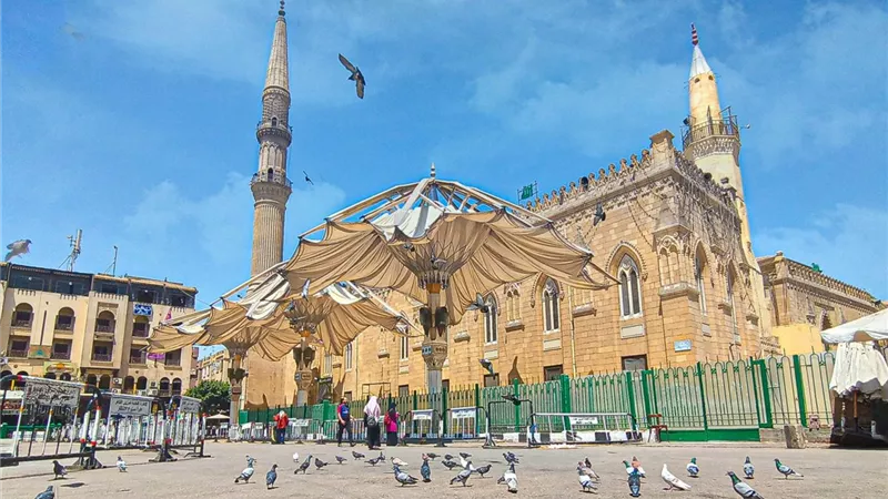 فتوى مثيرة للجدل: يجوز قول «عليه السلام» على سيدنا الحسين