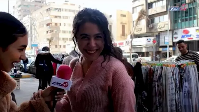 أغربها بطة| «هير نيوز» تسأل هديتك إيه في عيد الأم؟ (فيديو)