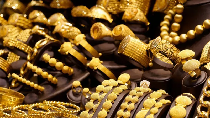 تراجع أسعار الذهب اليوم الأحد 26 مارس 2023