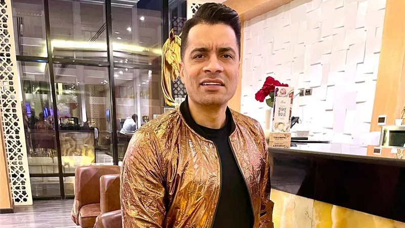 رمضان 2023| حسن شاكوش يعلق على سجود زوجته في «العرافة»