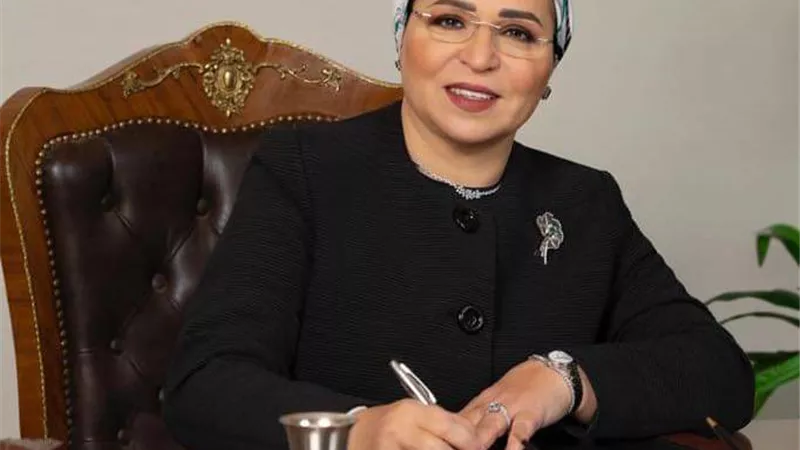 انتصار السيسي تهنئ الشعب المصري والقوات المسلحة بانتصار العاشر من رمضان