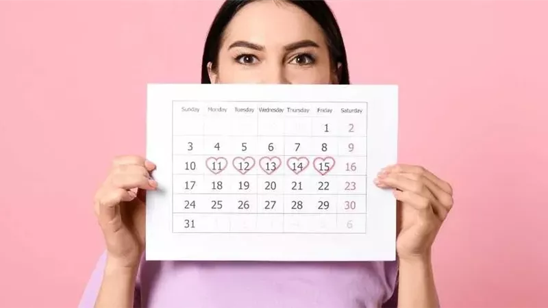 فقه المرأة في رمضان| حكم تعاطي أدوية تمنع الحيض للصيام؟ علي جمعة يجيب