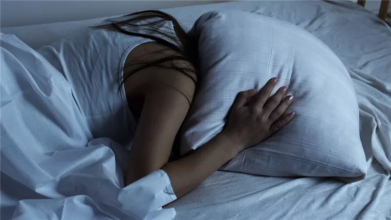 «بلاش نوم»| 6 عادات مضرة لصحتك تجنبيها في رمضان