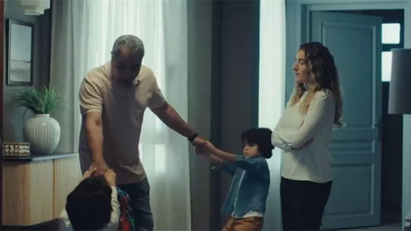 الهرشة السابعة| آدم يفكر بالارتباط وأسماء جلال تقابل ابنة زوجها