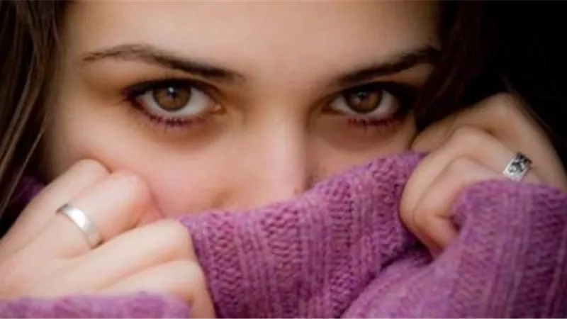 أفعال تمارسها الفتاة عند الانفراد بنفسها «ما هي؟»