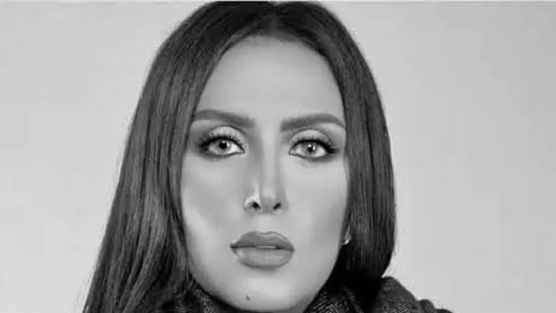بالفيديو| مشاهد حزينة من جنازة «شيرين الطحان» وسط انهيار والدتها