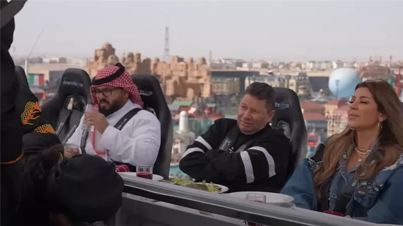 «جزار الاستديوهات التحليلة» رامز جلال يسخر من رضا عبد العال في 