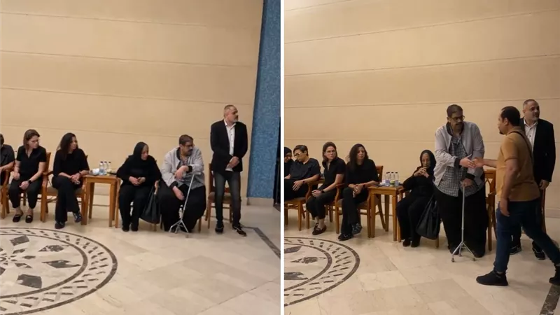 «بكاء وحزن» اللحظات الأولى من عزاء شيرين الطحان بمسجد فاطمة الشربتلي
