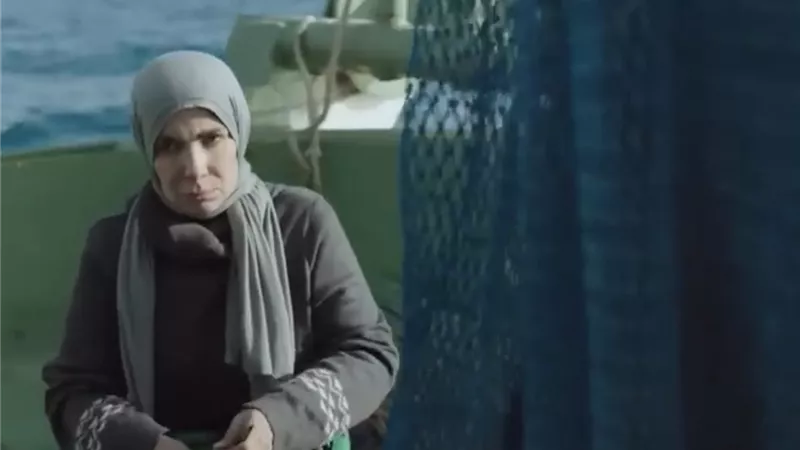 مسلسل تحت الوصاية الحلقة 3| منى زكي ريس مركب