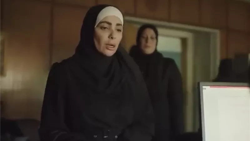 «تحت الوصاية» الحلقة 4| طرد منى زكي من منزلها 